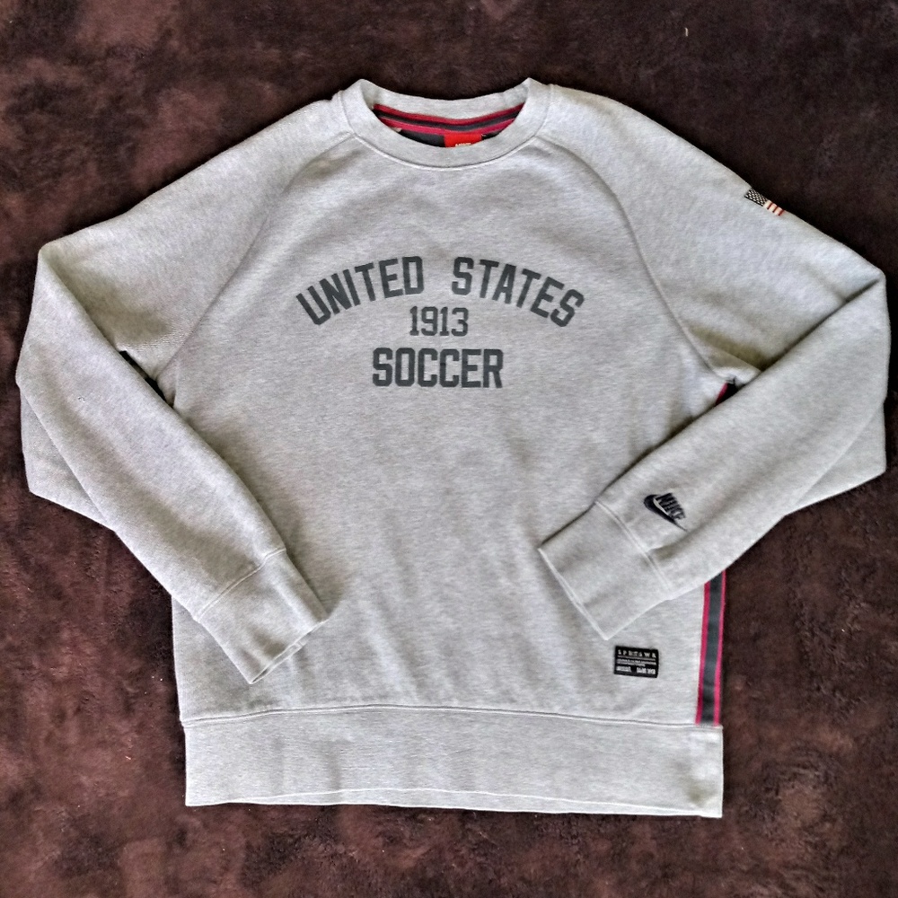 Nike Soccer Sweater